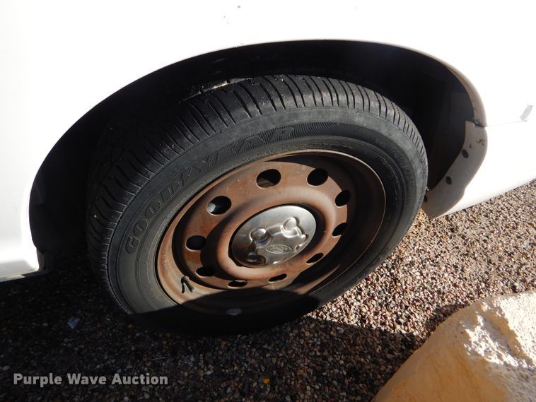 image for item GE9597 2007 Ford Crown Victoria Police Interceptor