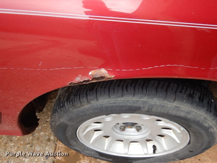 image for item GG9198 2001 Ford Crown Victoria