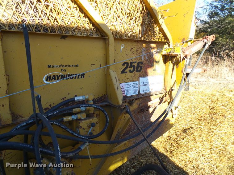 image for item DD1982 HayBuster 256 Plus II bale processor