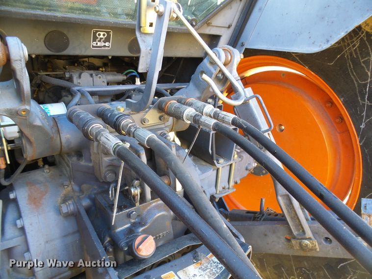 image for item DD1982 HayBuster 256 Plus II bale processor