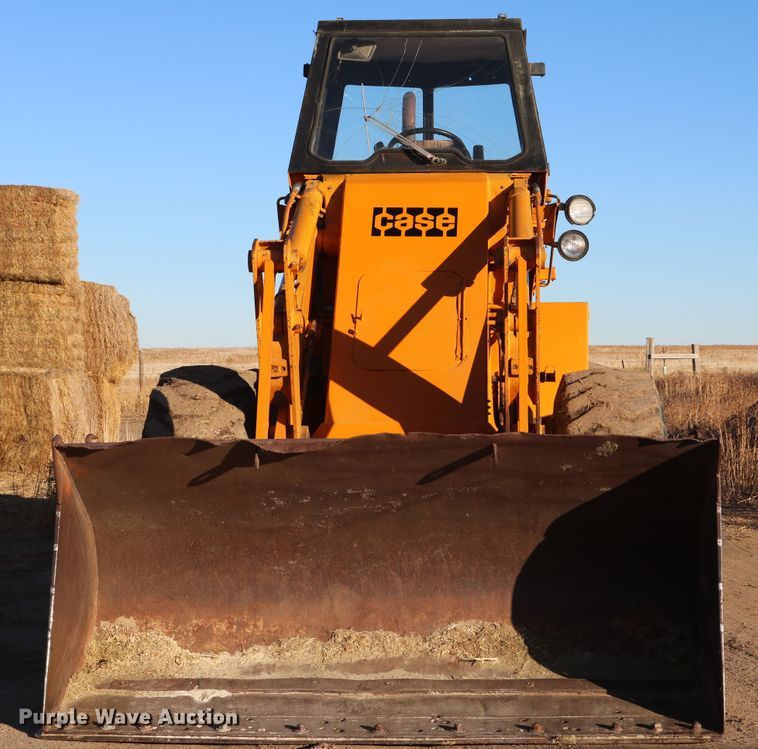image for item DD6075 1977 Case W24B wheel loader