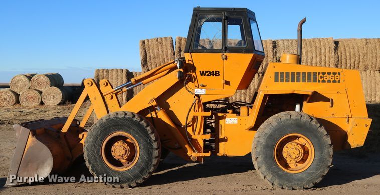 image for item DD6075 1977 Case W24B wheel loader