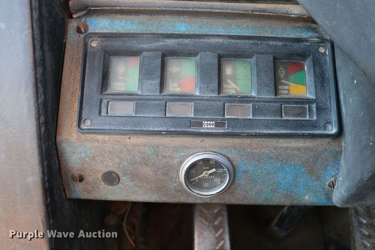 image for item DD6075 1977 Case W24B wheel loader