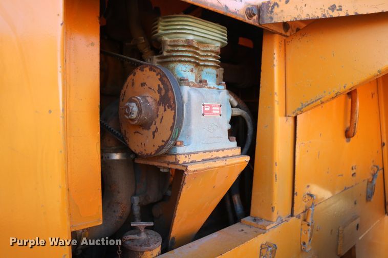 image for item DD6075 1977 Case W24B wheel loader