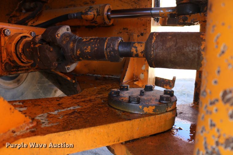 image for item DD6075 1977 Case W24B wheel loader