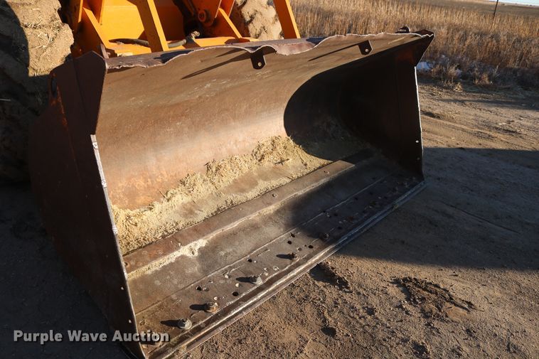 image for item DD6075 1977 Case W24B wheel loader