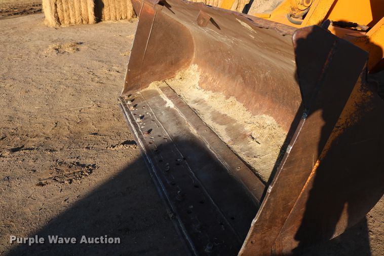 image for item DD6075 1977 Case W24B wheel loader