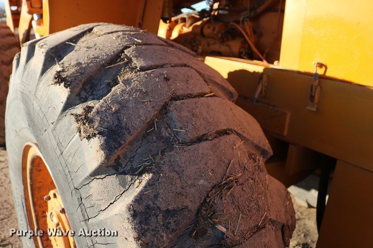 image for item DD6075 1977 Case W24B wheel loader