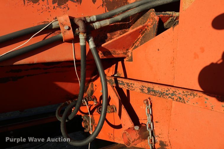 image for item DD6076 1988 Ford F700 feed mixer truck