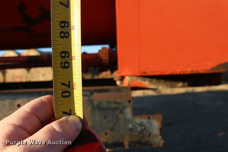 image for item DD6076 1988 Ford F700 feed mixer truck