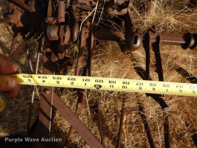 image for item DE1319 (2) 10' grain drills