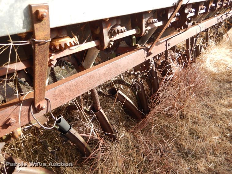 image for item DE1319 (2) 10' grain drills