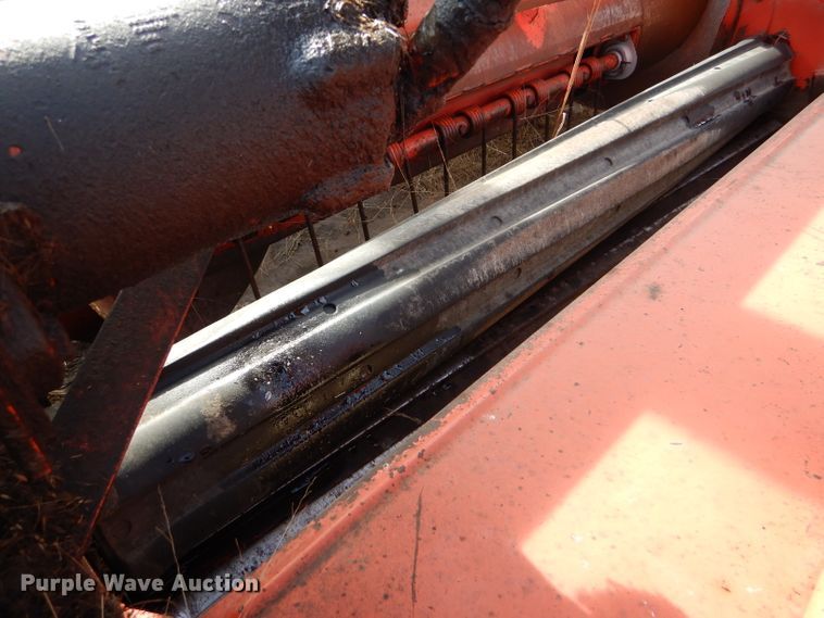 image for item DE1323 Hesston 1014 Hydro Swing windrower