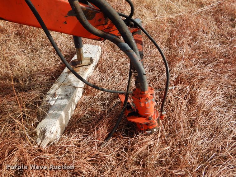 image for item DE1323 Hesston 1014 Hydro Swing windrower