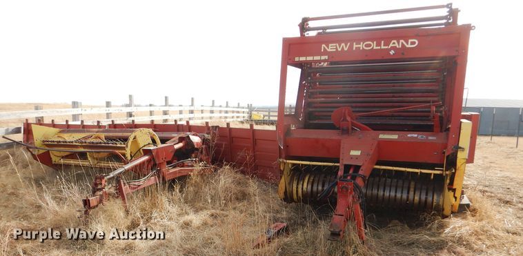 image for item DE1336 New Holland hay equipment