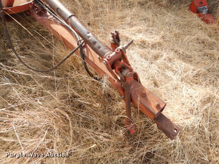 image for item DE1336 New Holland hay equipment