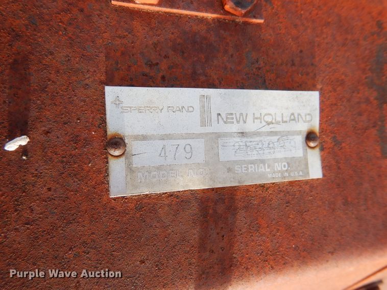 image for item DE1336 New Holland hay equipment