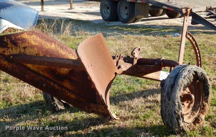 image for item DF2621 Eversman ditch plow