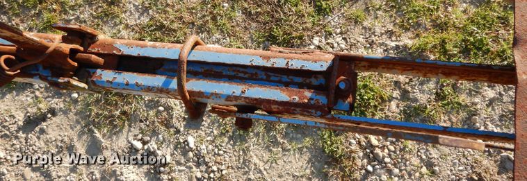 image for item DF2625 Hay bale carrier