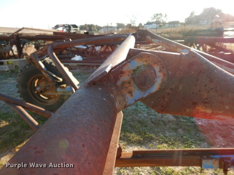 image for item DF2625 Hay bale carrier