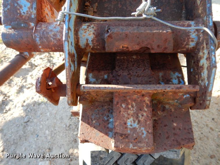 image for item DF2625 Hay bale carrier