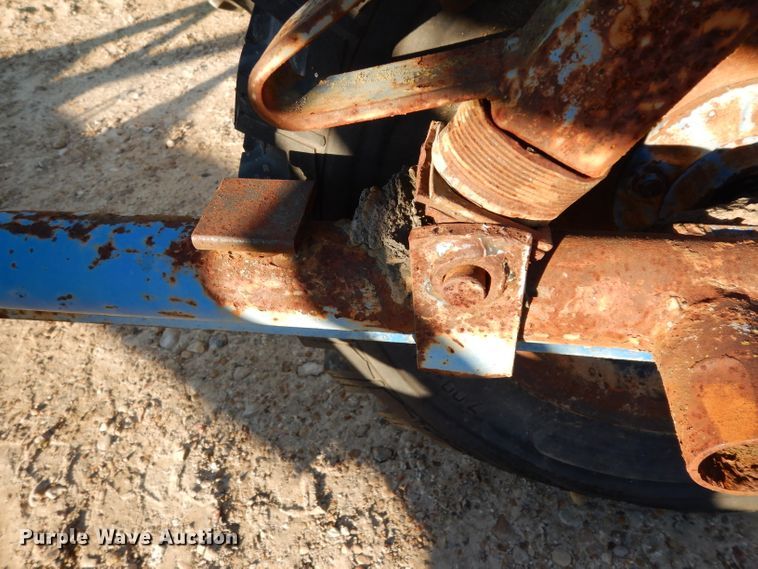 image for item DF2625 Hay bale carrier