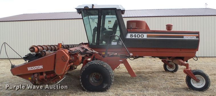 image for item DH4759 1989 Hesston 8400 windrower