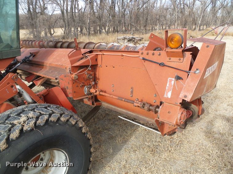 image for item DH4759 1989 Hesston 8400 windrower