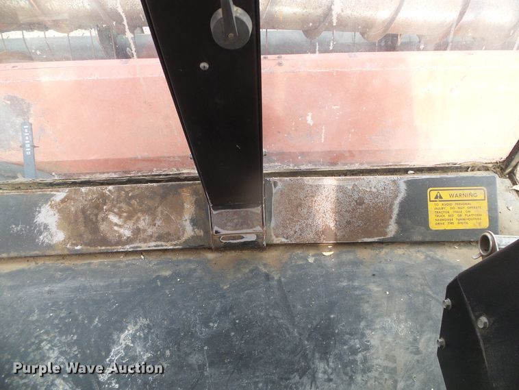 image for item DH4759 1989 Hesston 8400 windrower