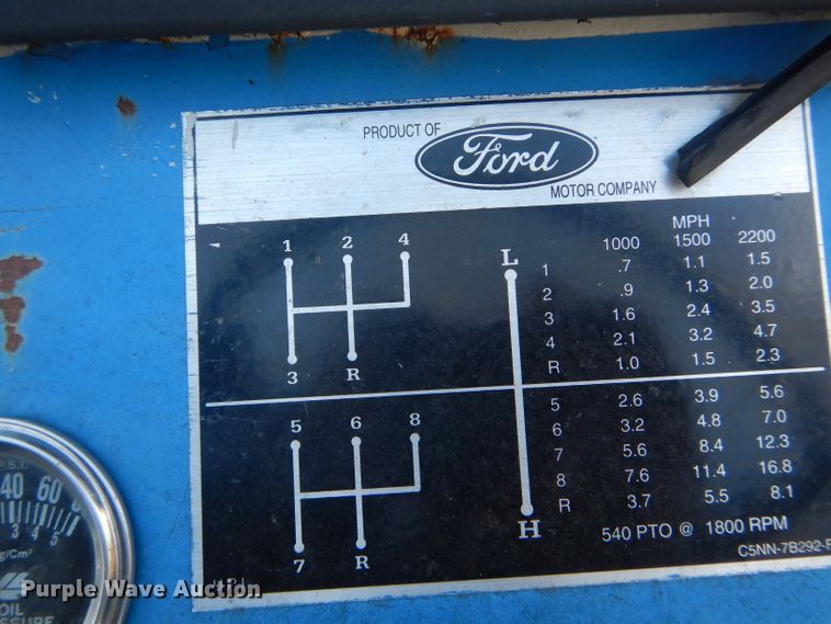 image for item DH6272 Ford 4000 tractor