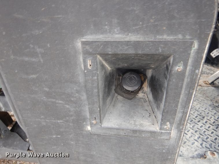 image for item EK9142 2009 Kawasaki Mule 4010 KAF620M utility vehicle