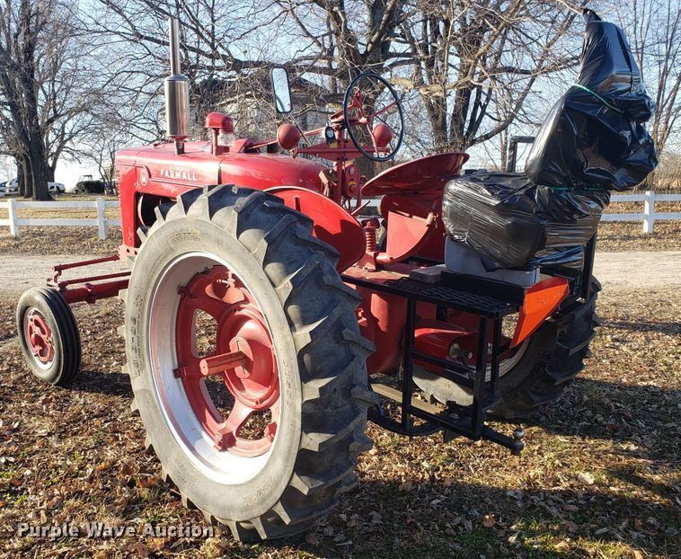 image for item EL9754 McCormick Farmall M tractor