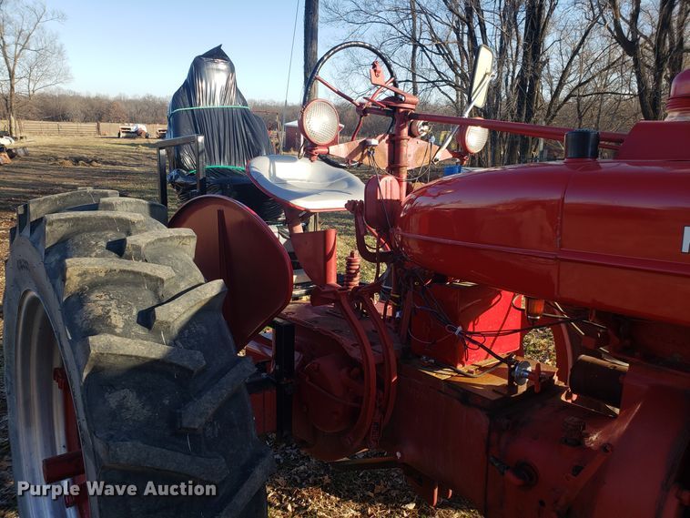 image for item EL9754 McCormick Farmall M tractor