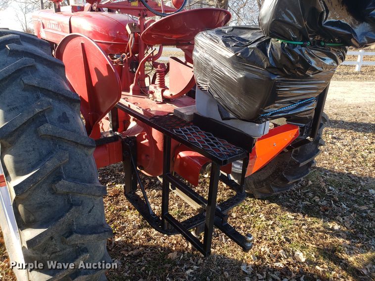 image for item EL9754 McCormick Farmall M tractor