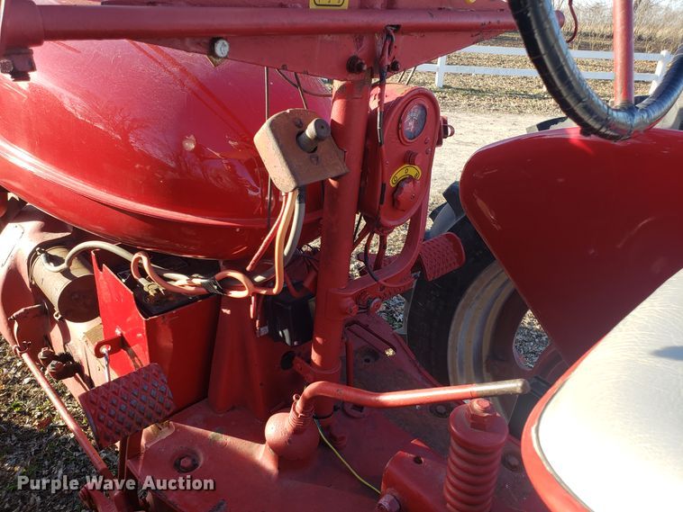 image for item EL9754 McCormick Farmall M tractor