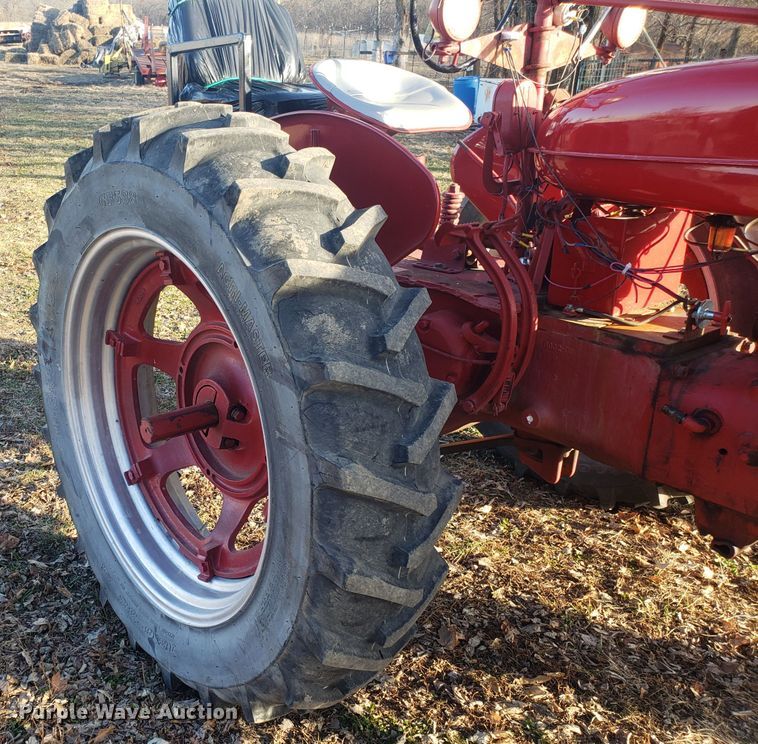 image for item EL9754 McCormick Farmall M tractor