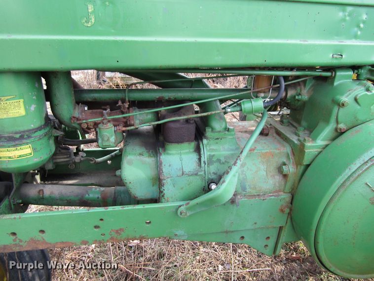 image for item FD9331 1941 John Deere A tractor