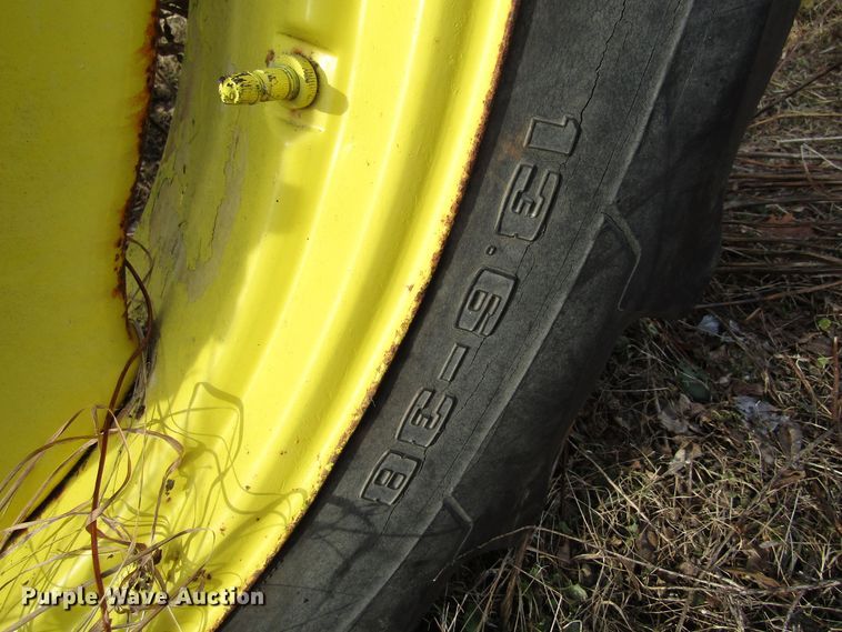 image for item FD9331 1941 John Deere A tractor