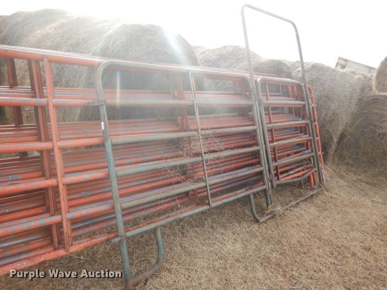 image for item FG9952 Livestock panels