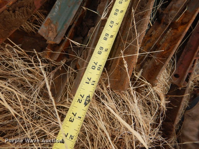 image for item FG9953 Fence supplies