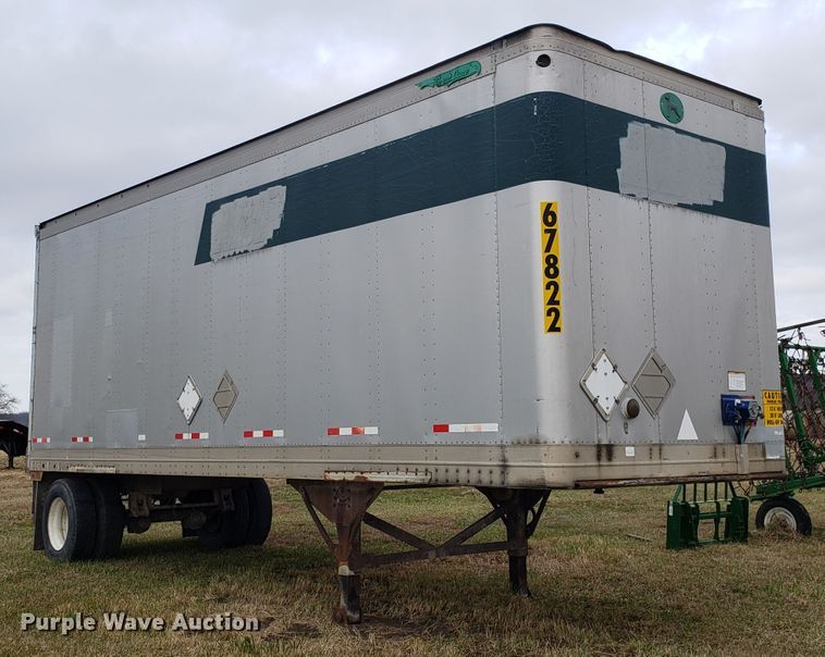 image for item GA9372 2001 Great Dane sprayer support trailer