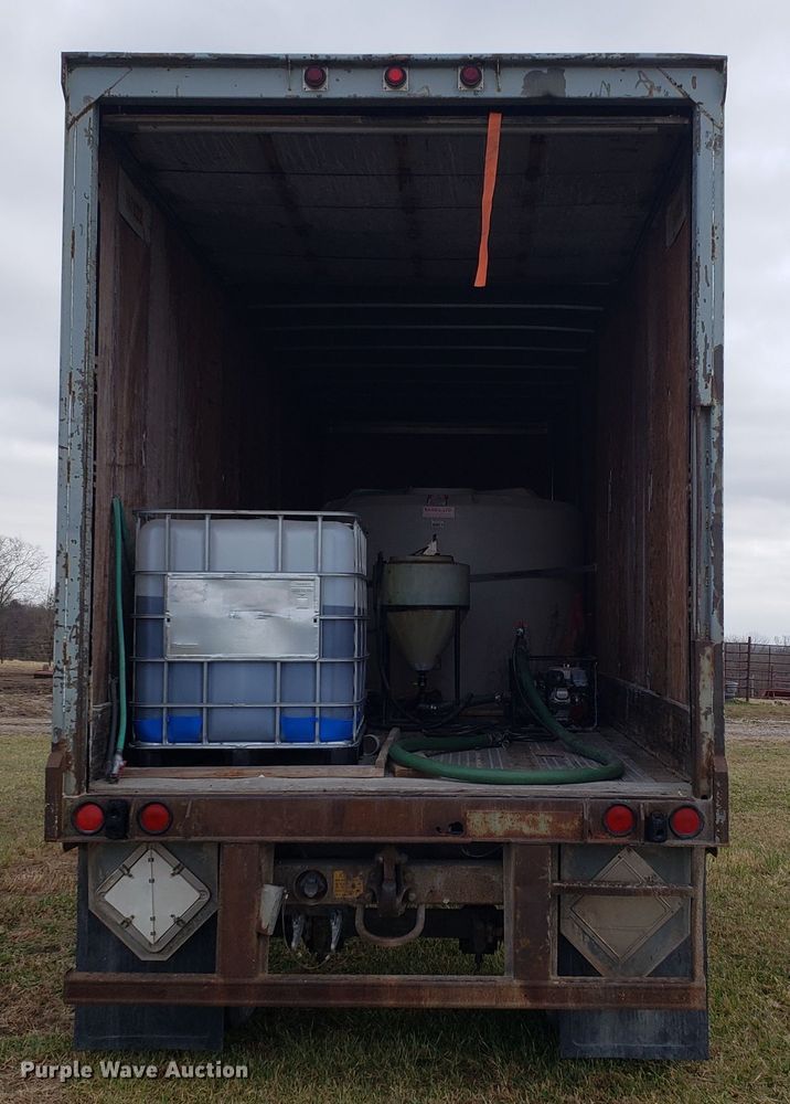 image for item GA9372 2001 Great Dane sprayer support trailer