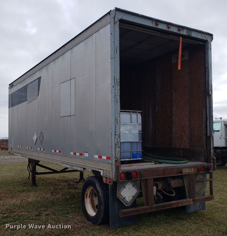 image for item GA9372 2001 Great Dane sprayer support trailer