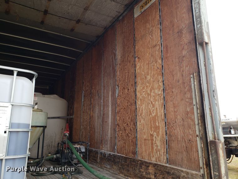 image for item GA9372 2001 Great Dane sprayer support trailer