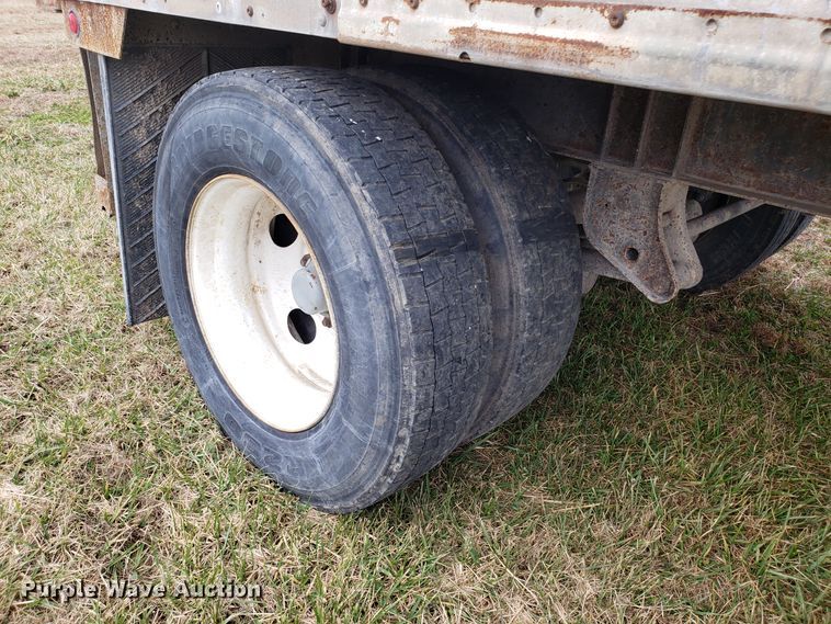 image for item GA9372 2001 Great Dane sprayer support trailer