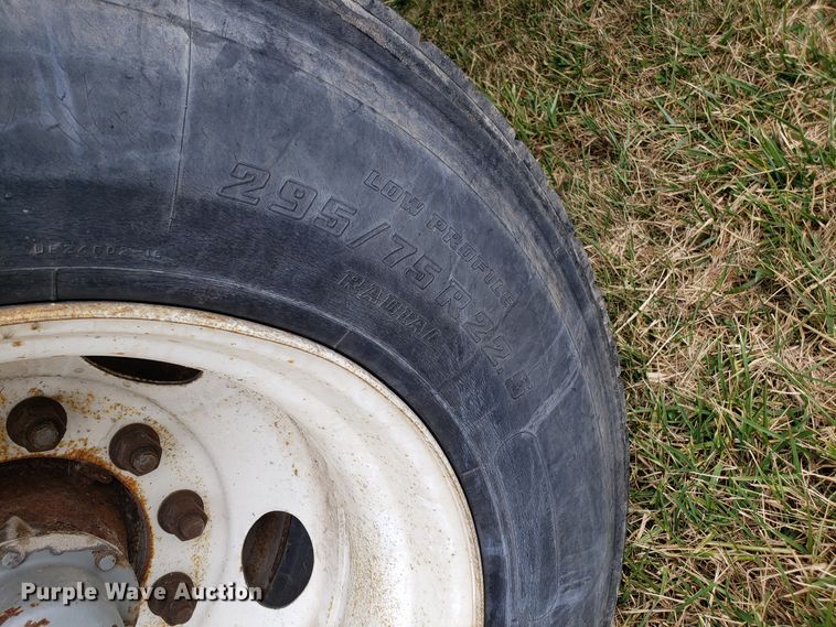 image for item GA9372 2001 Great Dane sprayer support trailer