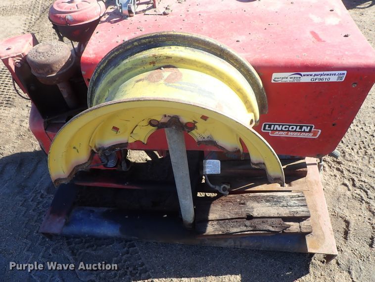 image for item GF9610 Lincoln 225 arc welder