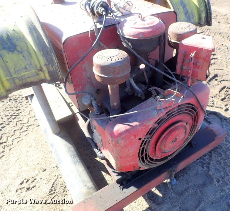 image for item GF9610 Lincoln 225 arc welder