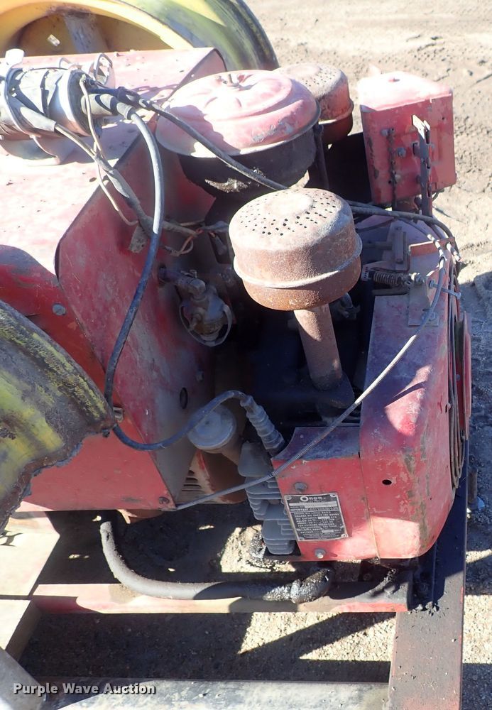 image for item GF9610 Lincoln 225 arc welder