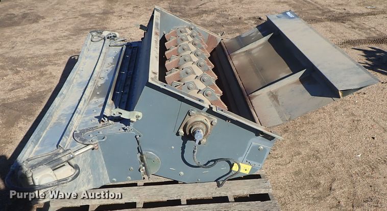 image for item GF9611 Massey-Ferguson chaff spreader